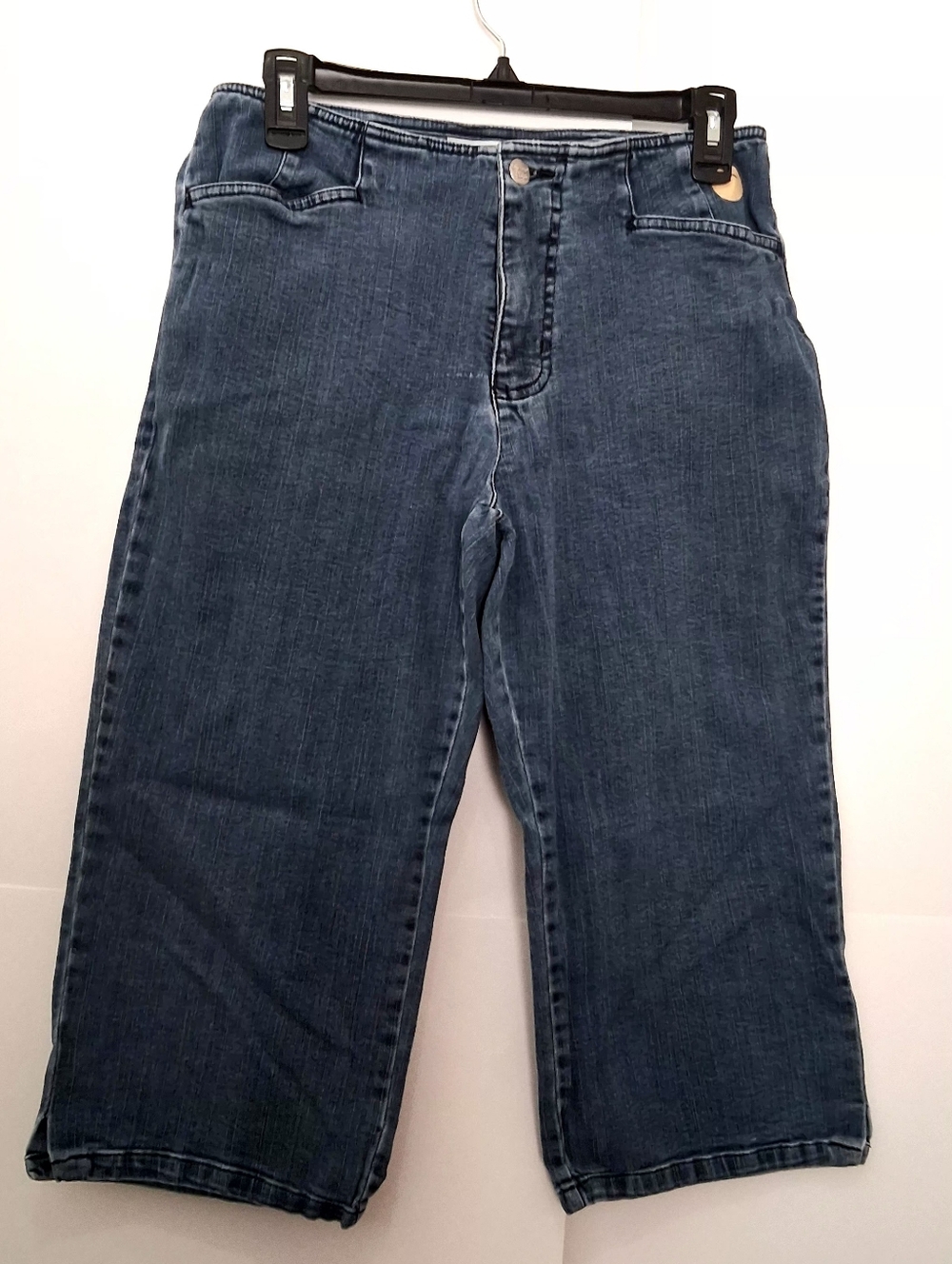 DREAMS JEANS Women's Classic Blue Jean Capri Size 6
